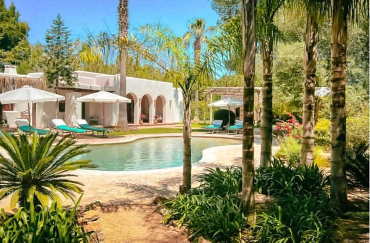 La Finca Agroturismo Can Bet Santa Eularia des Riu Exterior foto